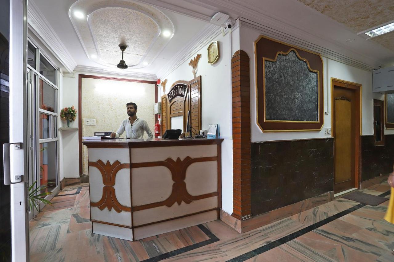 Oyo Flagship 76697 Hotel Park Awadh Lucknow Luaran gambar