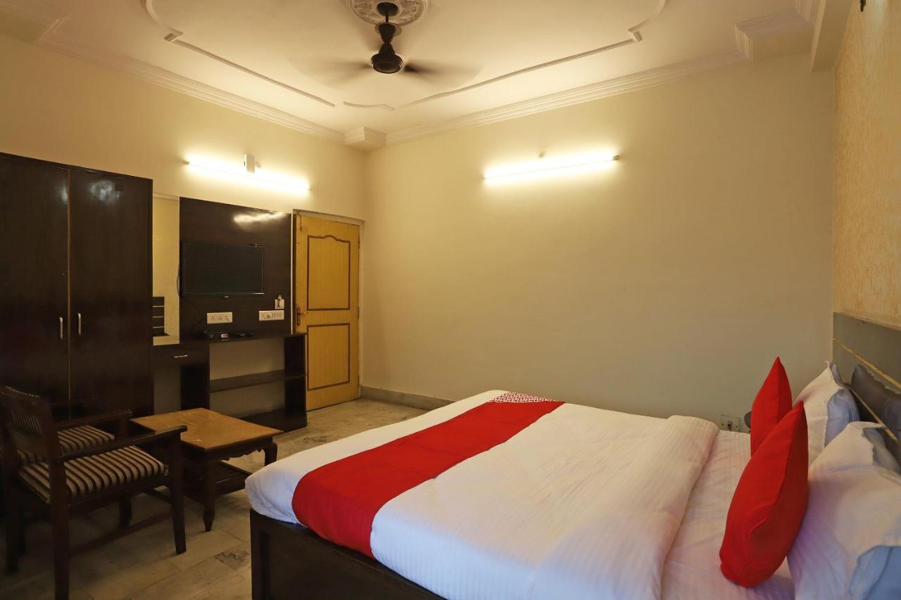 Oyo Flagship 76697 Hotel Park Awadh Lucknow Luaran gambar