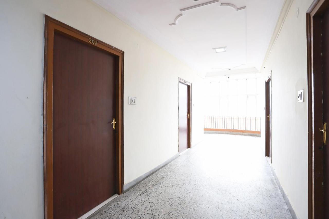 Oyo Flagship 76697 Hotel Park Awadh Lucknow Luaran gambar